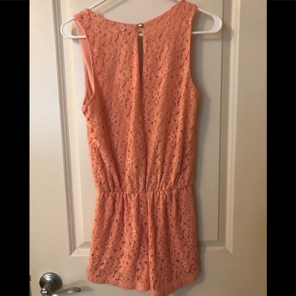 Tobi romper - Picture 2 of 2